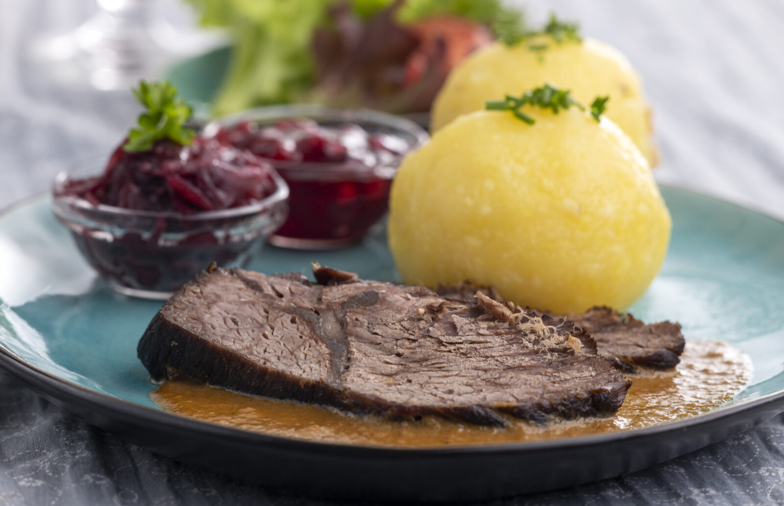 sauerbraten-hidangan-tradisional-jerman