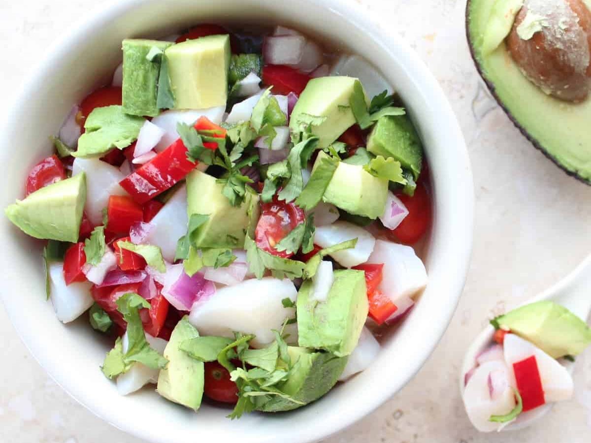 Scallop Ceviche with Avocado Mousse: A Refreshing Seafood Delight