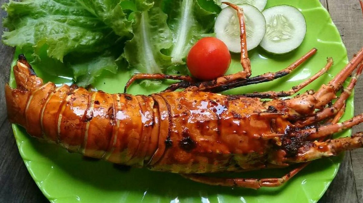 Lobster Bakar: Pengalaman Seru Menikmati Seafood Kelas Sultan, Nggak Perlu Mahal!