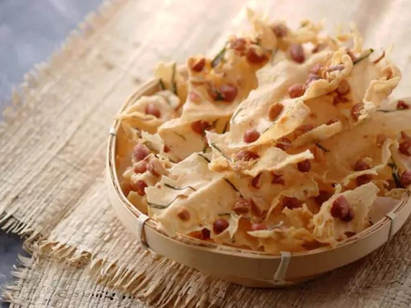 Rempeyek: Cerita Renyah yang Menghidupkan Kenangan dan Menghangatkan Setiap Suasana