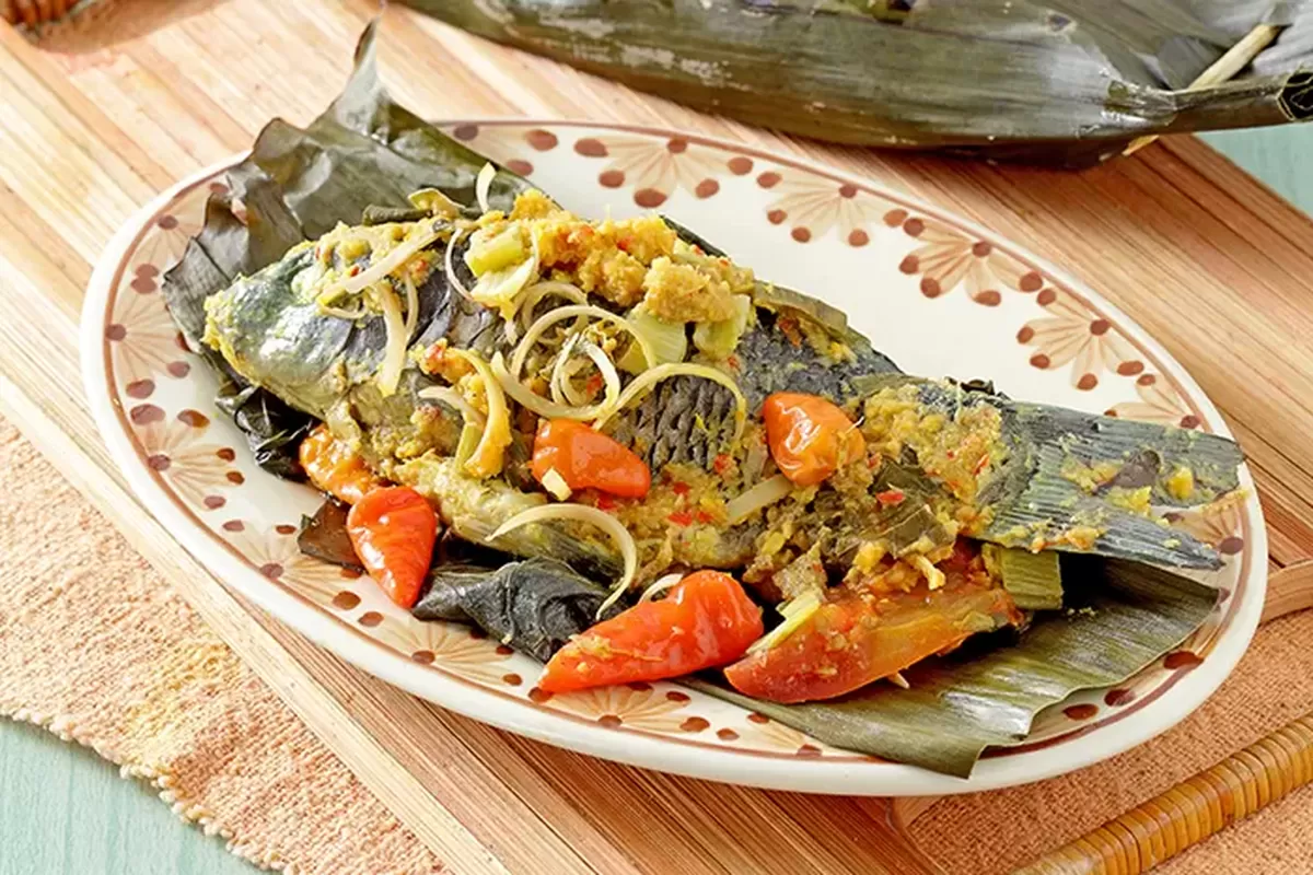 Pepes Ikan Kecombrang