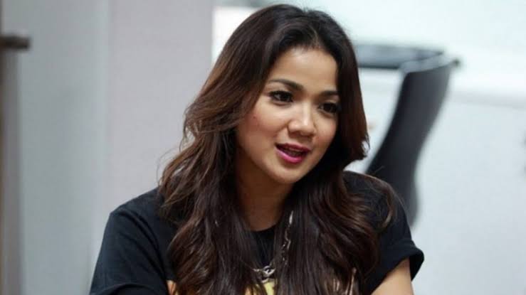 Nirina Zubir, Konsisten Bersinar di Dunia Perfilman