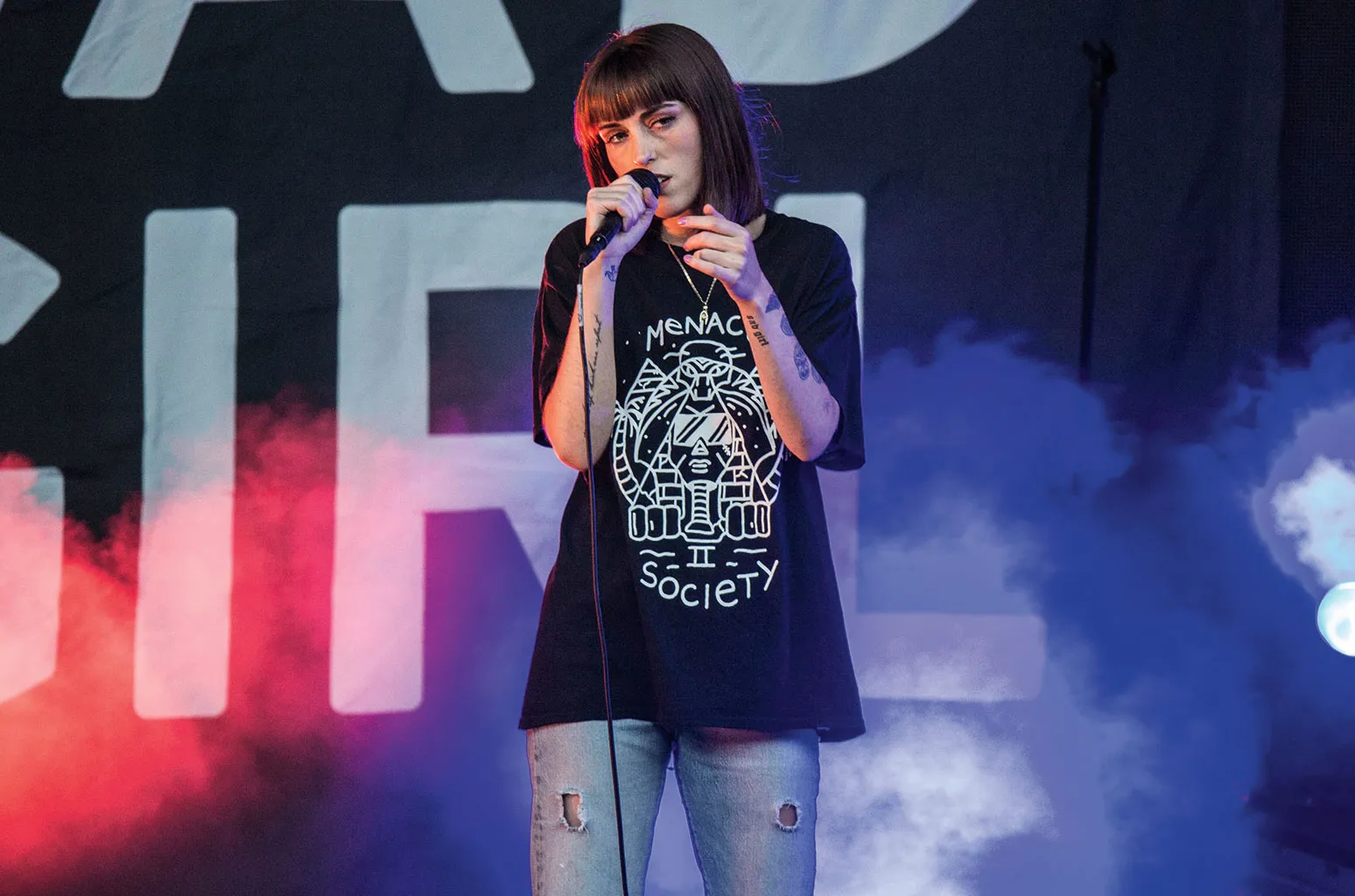 Karakter Musik Sasha Sloan yang Mudah Dikenali