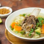 Sop Iga Sapi, Hidangan Hangat yang Selalu Menghadirkan Kenyamanan di Setiap Suapan
